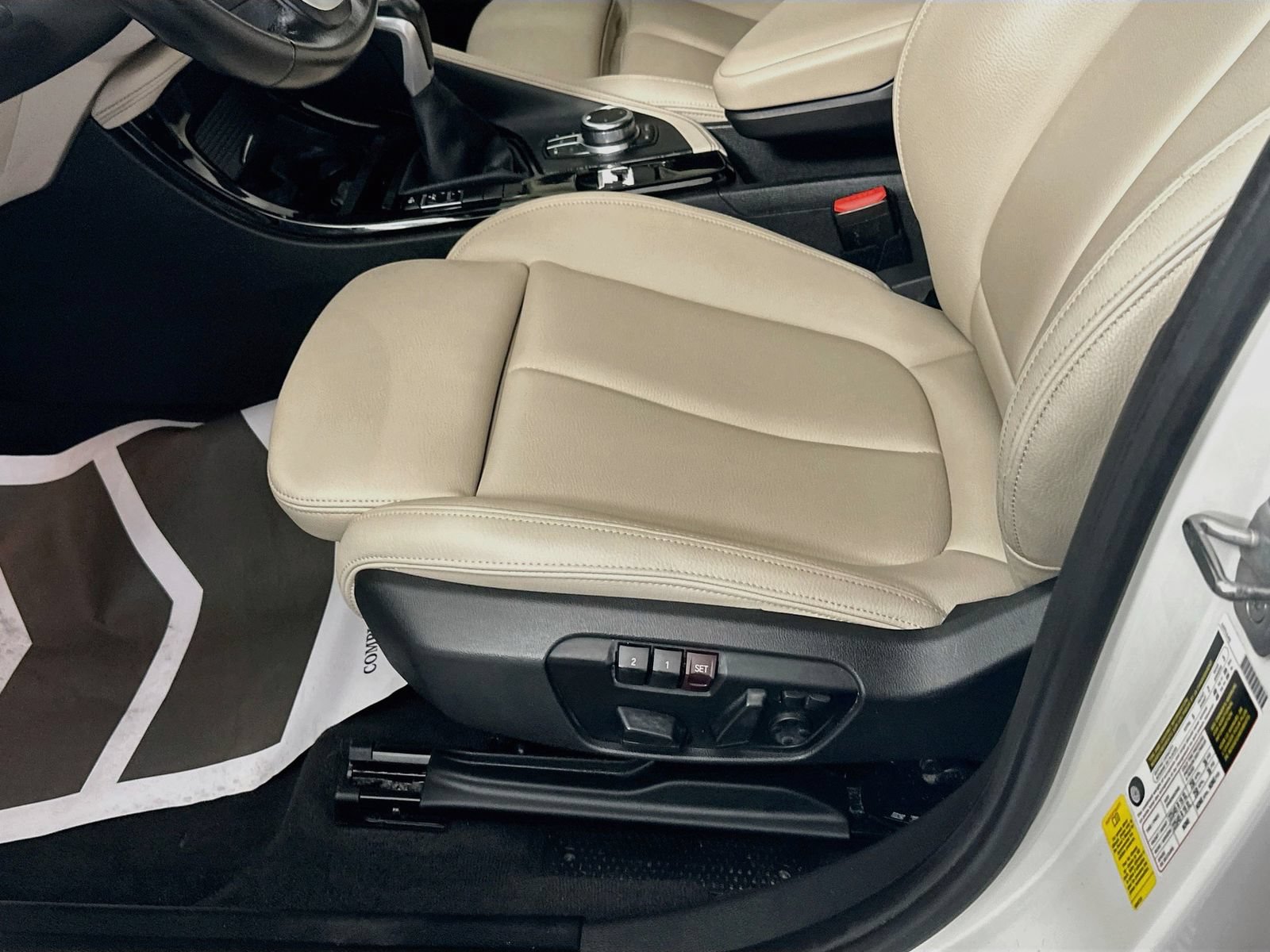 Used 2018 BMW X2 sDrive28i w/ Convenience Package FWD image 20