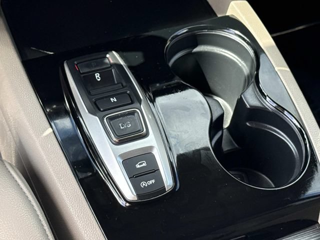 Used 2016 Honda Pilot Touring image 23