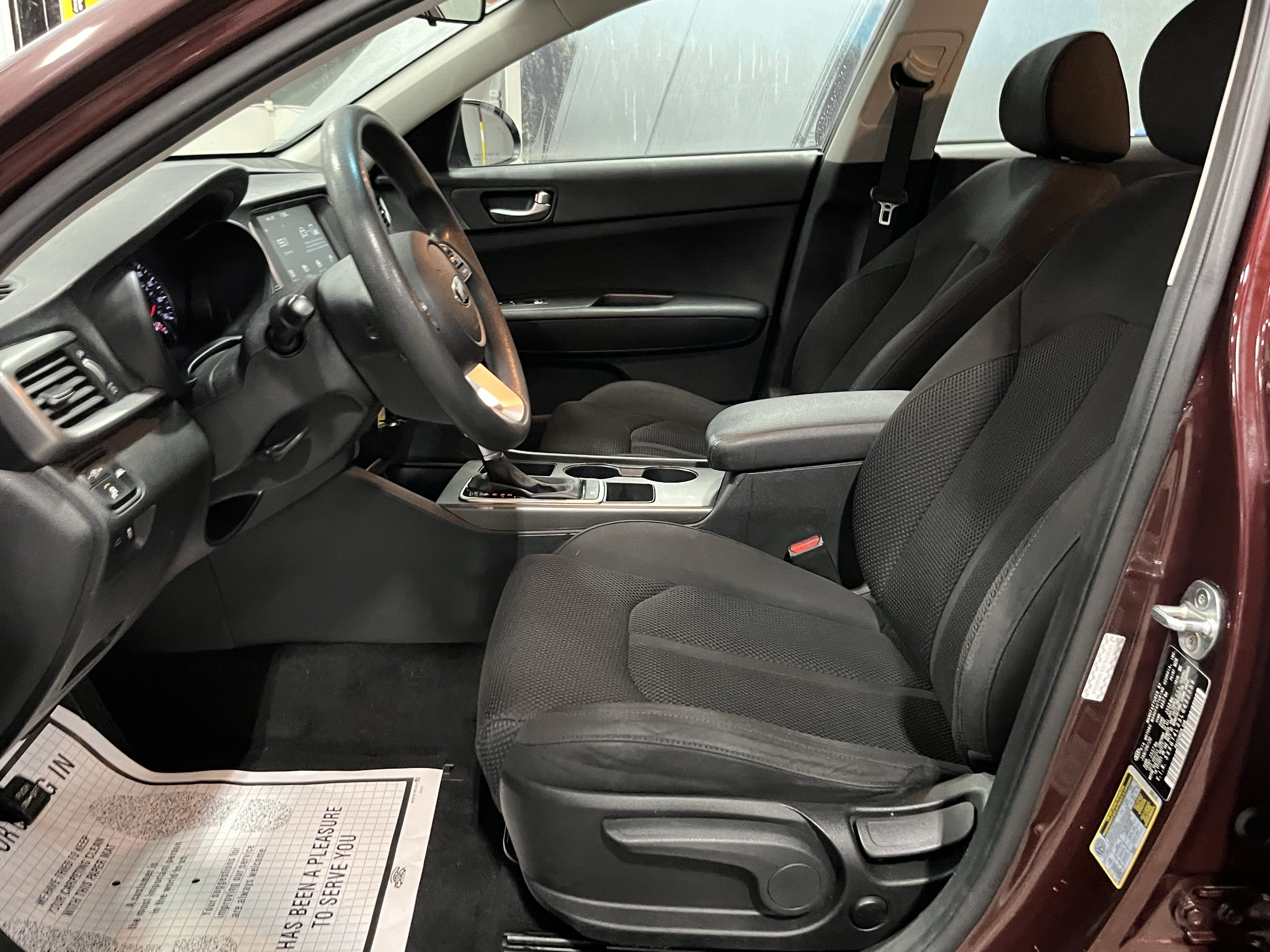 Used 2020 Kia Optima LX image 10