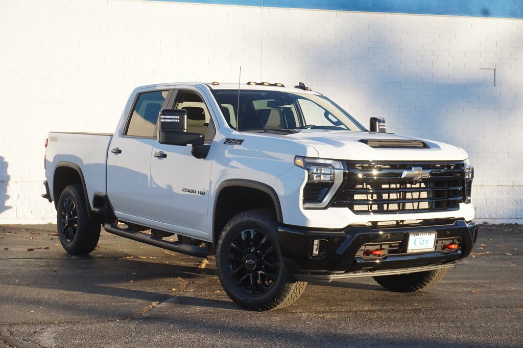 New 2026 Chevrolet Silverado 2500 LT w/ Trail Boss Package image 2