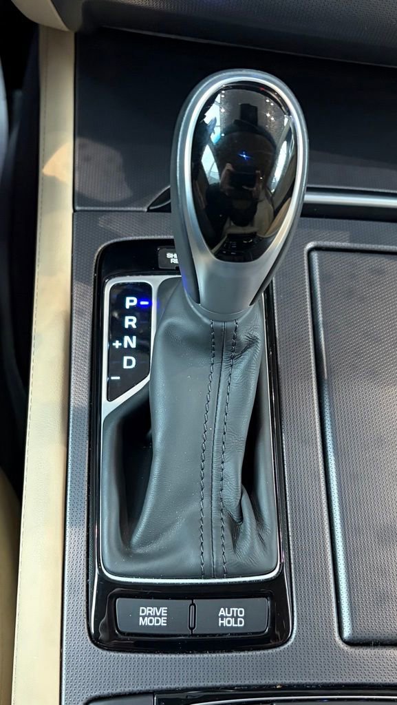 Used 2015 Hyundai Genesis 3.8 w/ Option Group 04 image 14