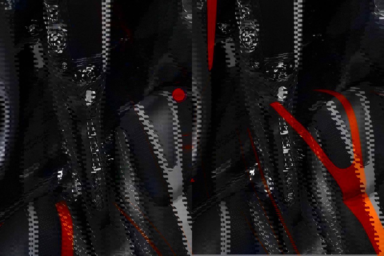 Used 2018 McLaren 720S Performance image 13