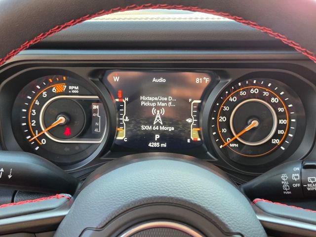 Used 2024 Jeep Wrangler Unlimited Rubicon w/ Convenience Group AWD/4WD image 17