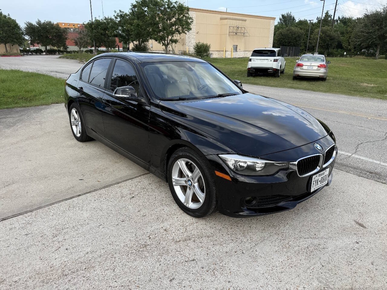 Used 2015 BMW 328d Sedan RWD image 3