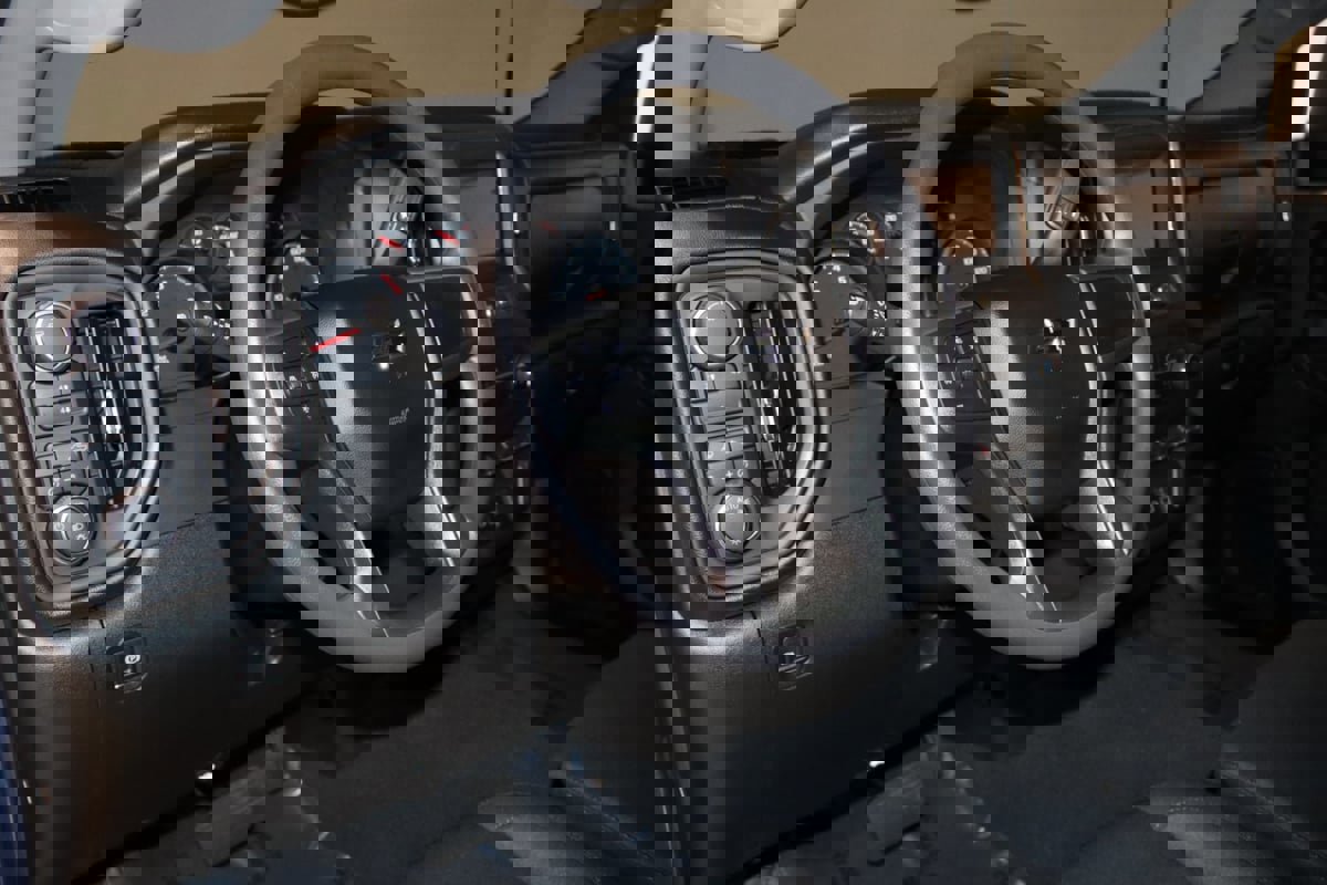 Used 2026 Chevrolet Silverado 2500 Custom w/ Custom Value Package image 40