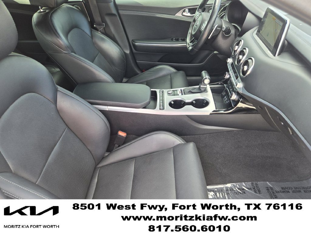 Used 2020 Kia Stinger GT1 AWD/4WD image 14