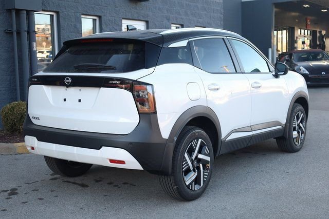 New 2026 Nissan Kicks SV w/ SV Premium Package FWD image 5