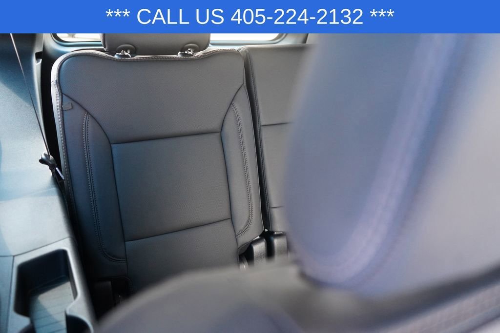 New 2026 Chevrolet Suburban High Country AWD/4WD image 25