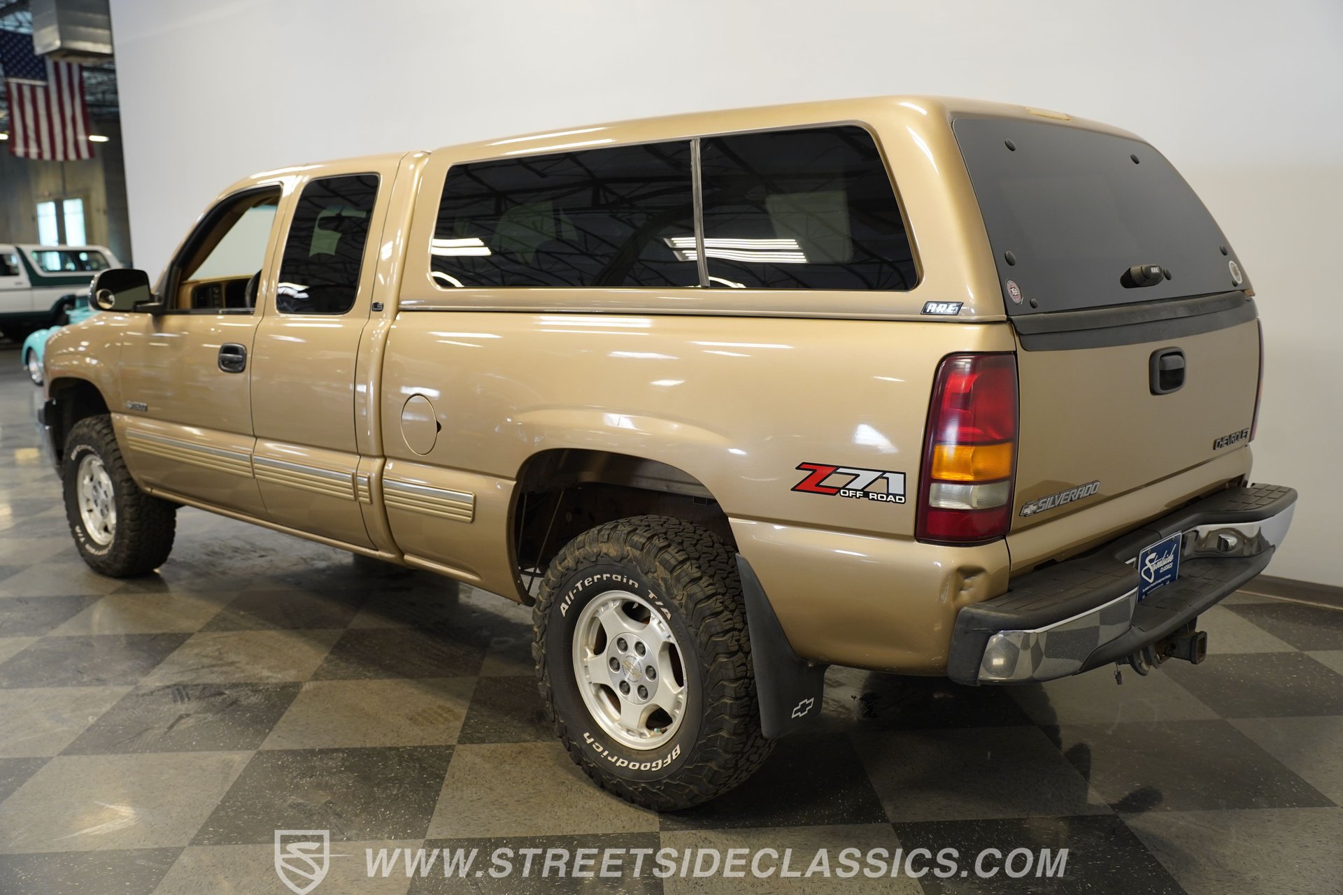 Used 2000 Chevrolet Silverado 1500 LS w/ Off-Road Chassis Pkg AWD/4WD image 10
