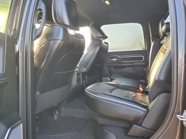 Used 2025 RAM 3500 Laramie image 30