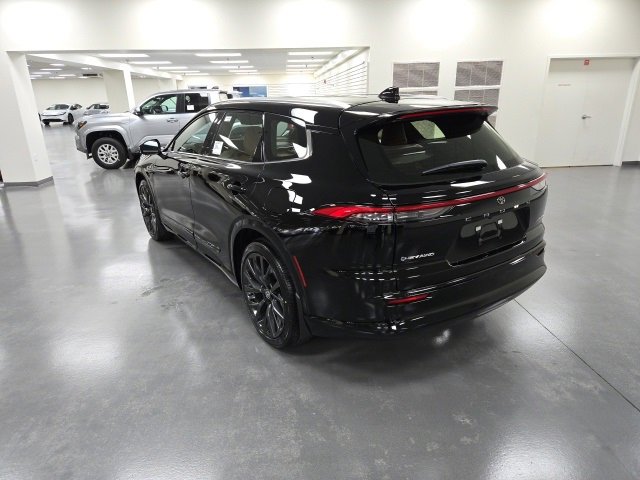 New 2026 Toyota Crown Signia image 4