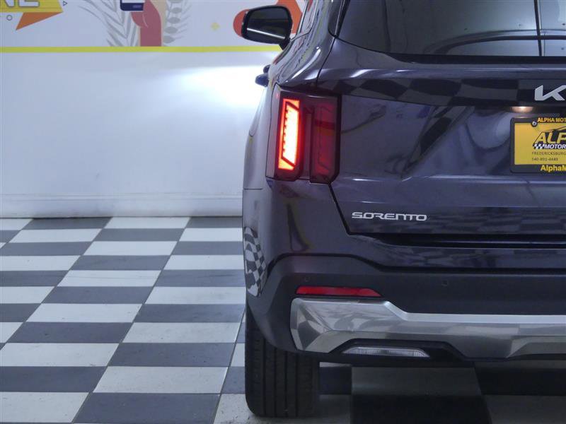Used 2025 Kia Sorento S w/ Panoramic Sunroof Package AWD/4WD image 34