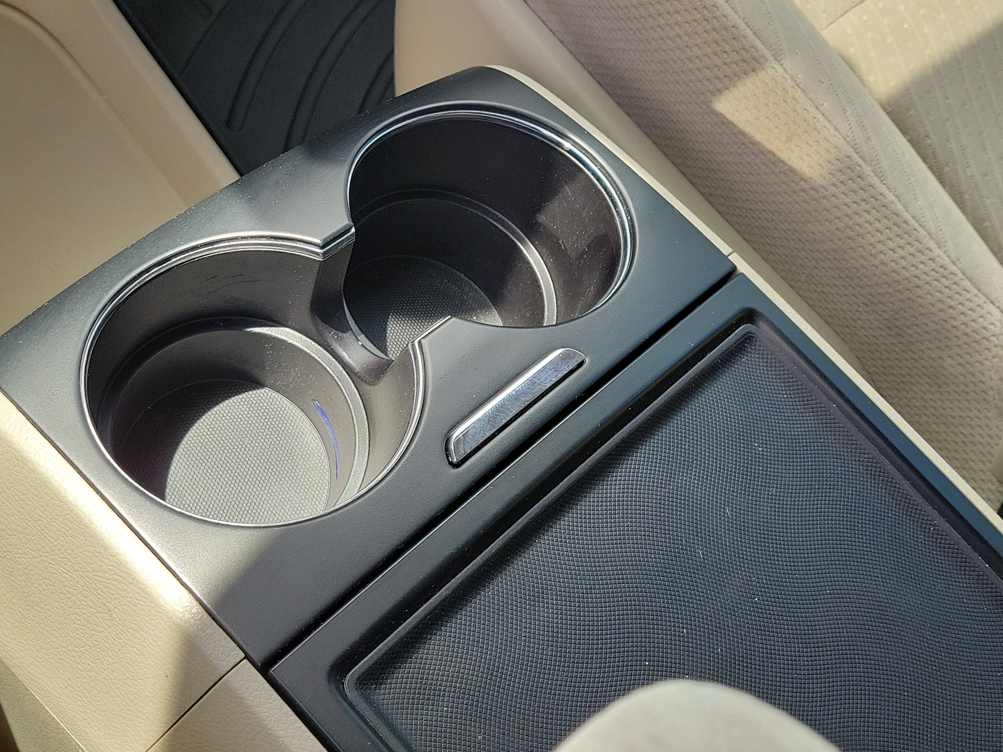 Used 2018 Toyota Sienna LE FWD image 29