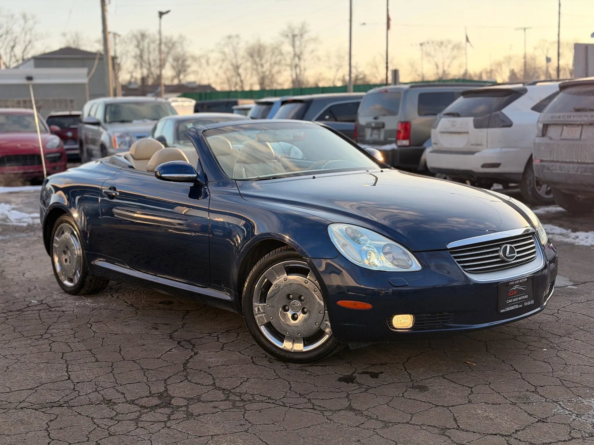 Used 2003 Lexus SC 430 Convertible RWD image 3
