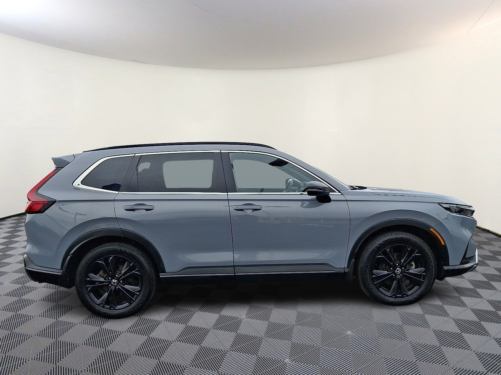 Used 2024 Honda CR-V Sport Touring image 8