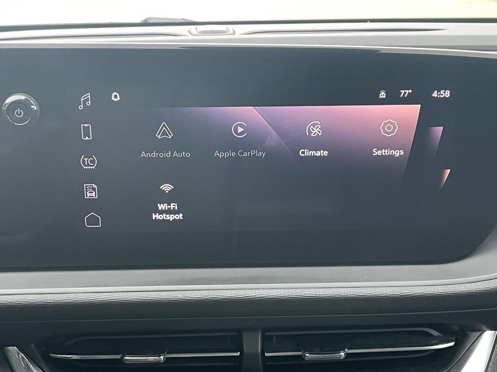 Used 2025 Buick Envista Preferred image 20