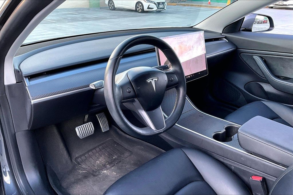 Used 2019 Tesla Model 3 Mid Range RWD image 13