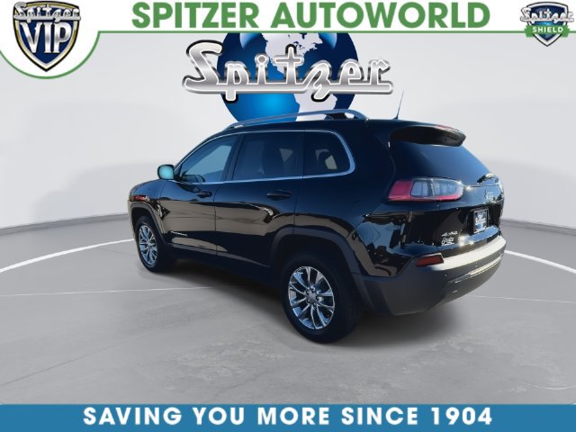 Used 2019 Jeep Cherokee Latitude Plus w/ Cold Weather Group AWD/4WD image 11