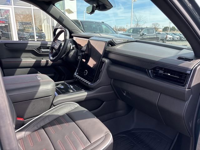 New 2026 GMC Yukon AT4 Ultimate w/ LPO, Illumination Package image 6