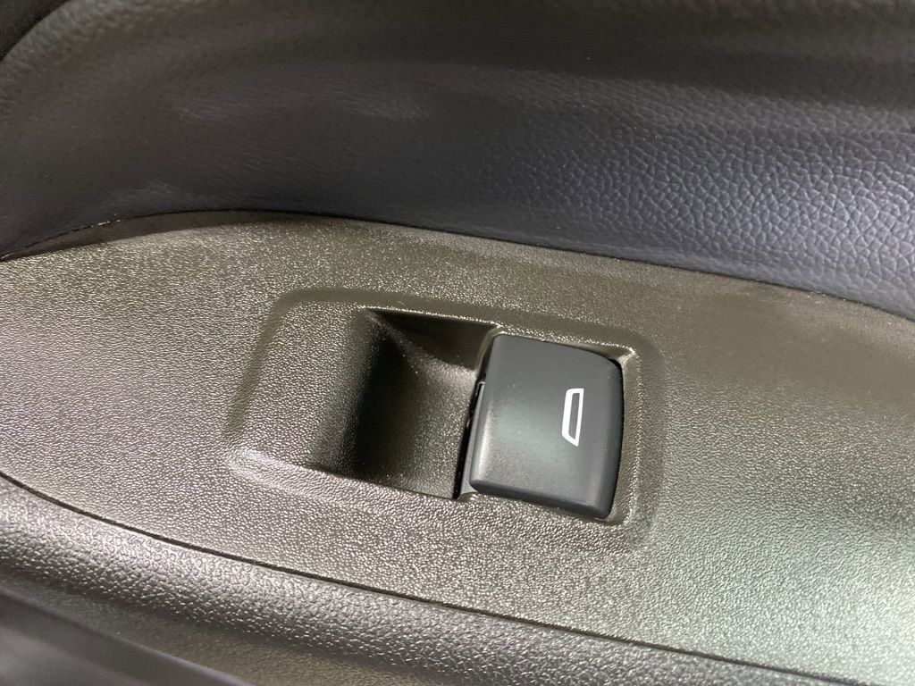 Used 2024 Chevrolet Equinox LT w/ LPO, Floor Liner Package image 22