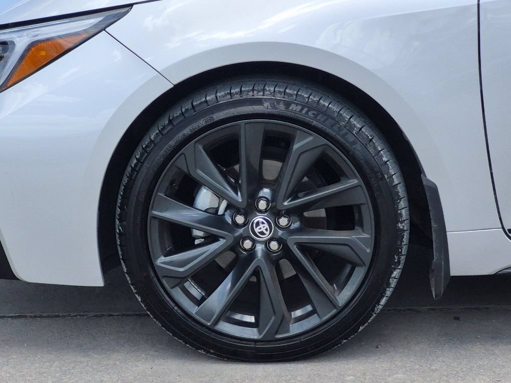 Certified 2026 Toyota Corolla SE FWD image 27