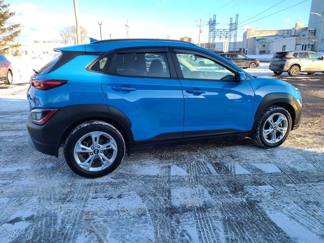 Used 2022 Hyundai Kona SEL w/ Cargo Package image 6