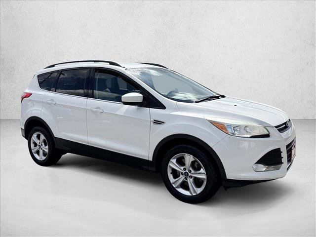Used 2015 Ford Escape SE w/ Equipment Group 201A AWD/4WD video 3