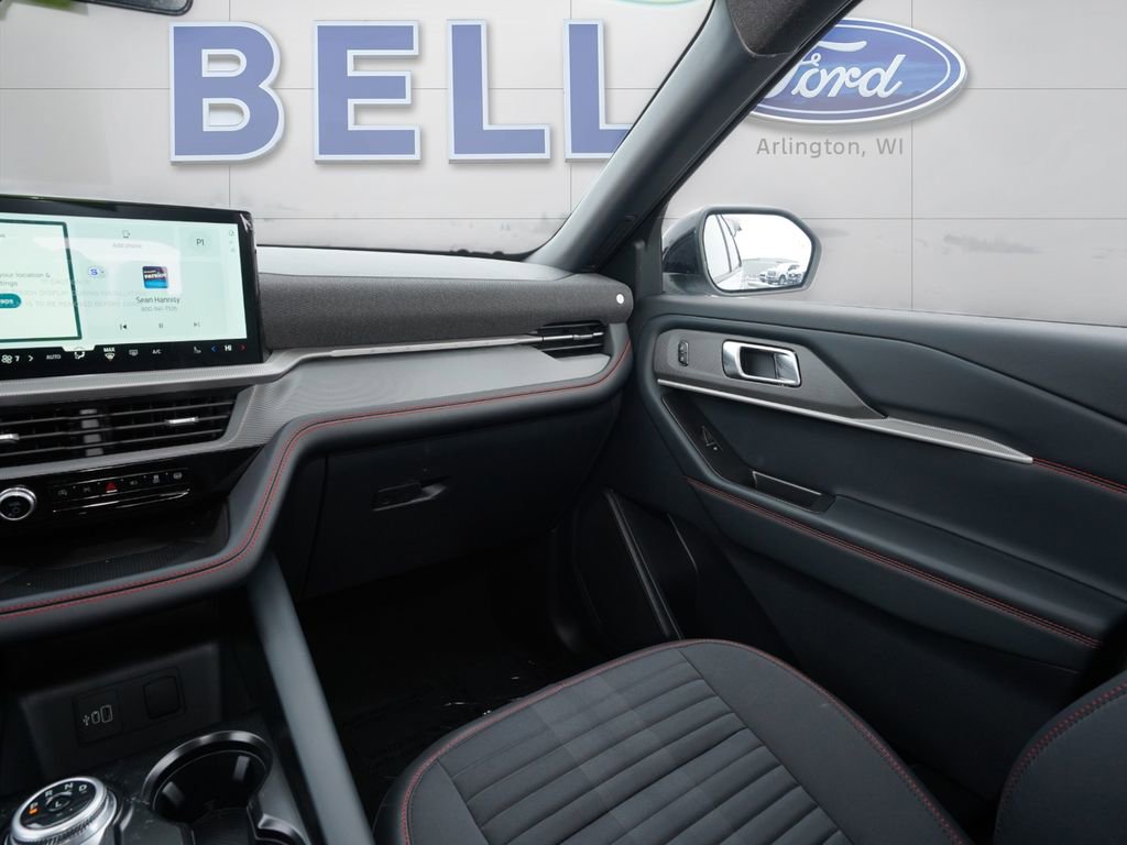 New 2026 Ford Explorer ST-Line image 25