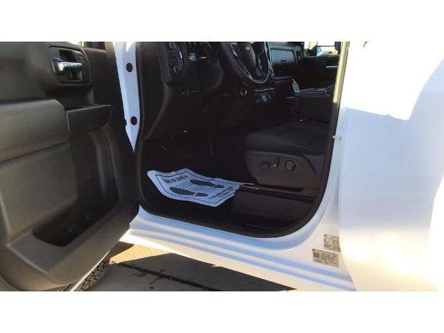 New 2026 Chevrolet Silverado 2500 Custom w/ Custom Convenience Package image 9