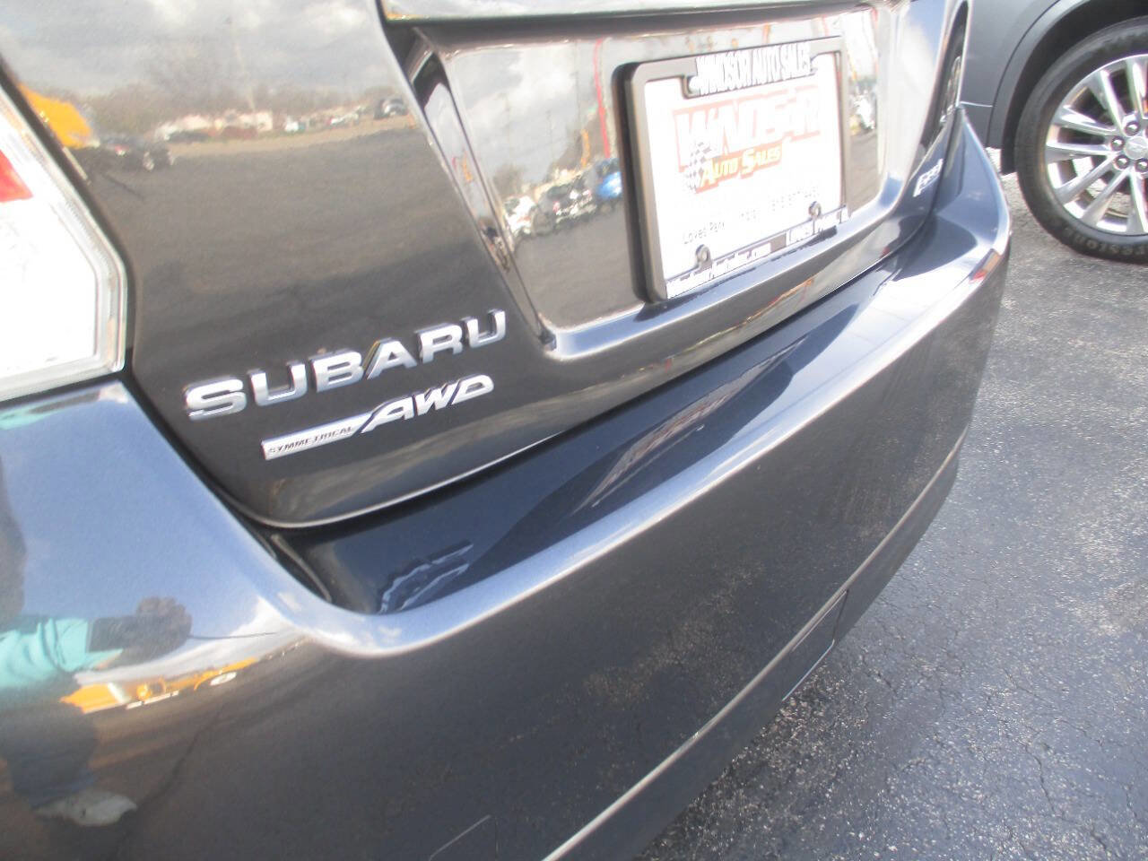 Used 2014 Subaru Impreza 2.0i AWD/4WD image 24
