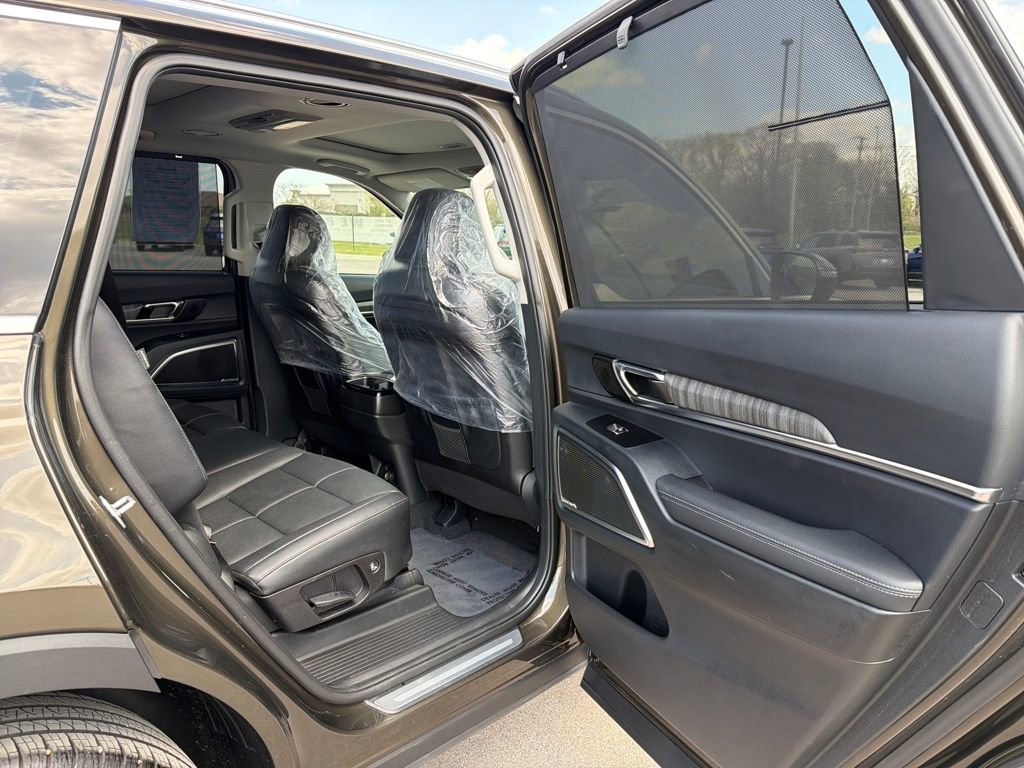 Used 2025 Kia Telluride SX FWD image 30