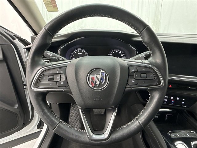 Used 2021 Buick Envision Essence image 14