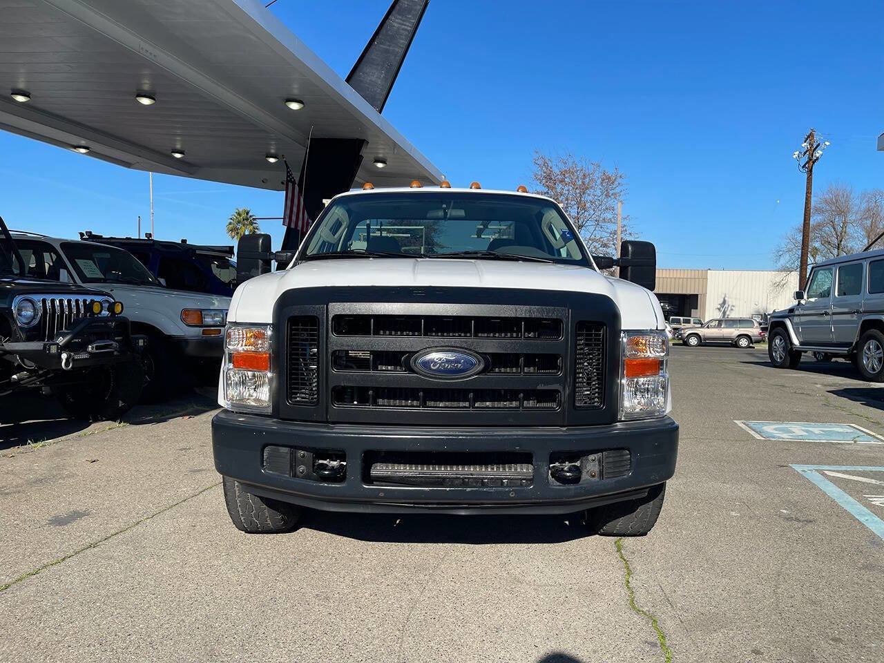 Used 2008 Ford F350 4X2 2dr Regular Cab 140.8 in. image 3