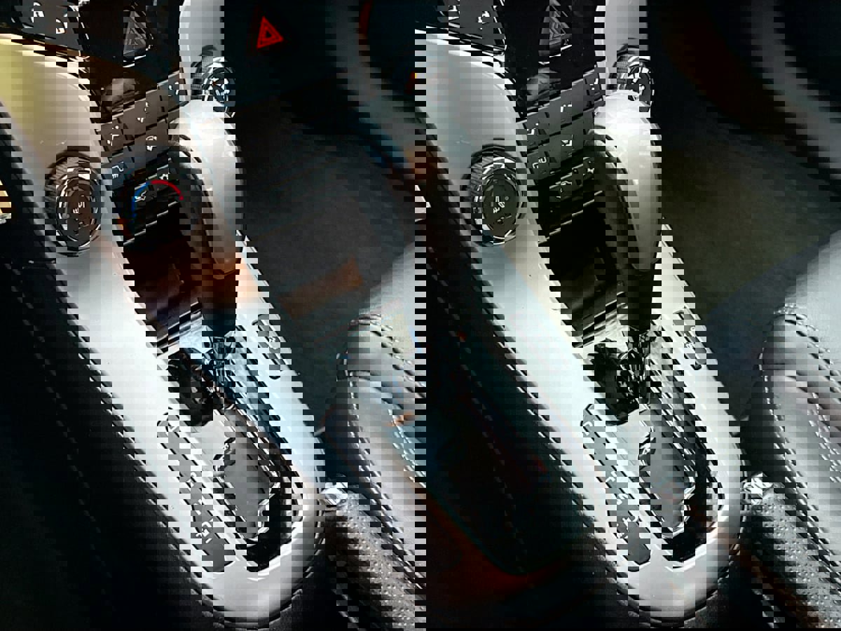 Used 2013 Chevrolet Cruze LT image 15