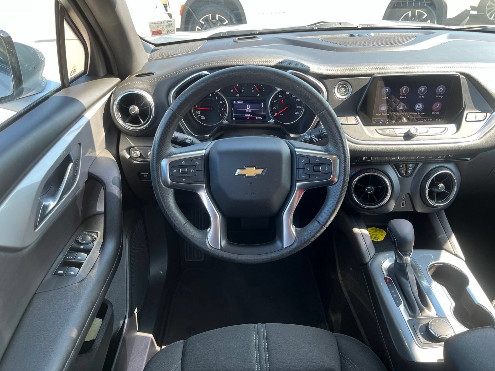 Used 2022 Chevrolet Blazer LT FWD image 11