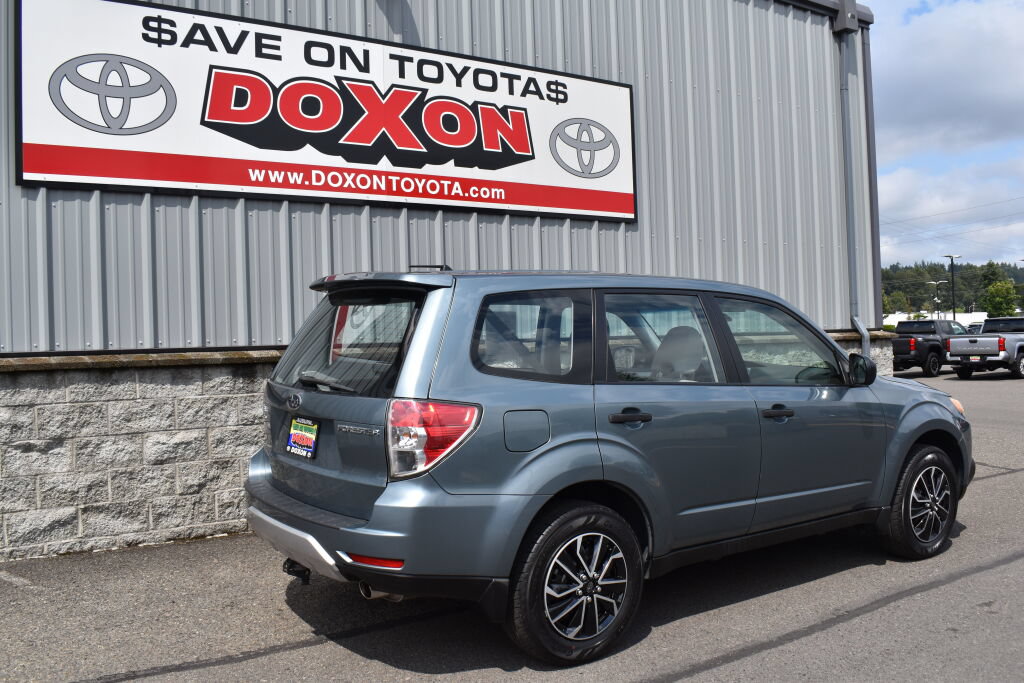 Used 2010 Subaru Forester 2.5X AWD/4WD image 5