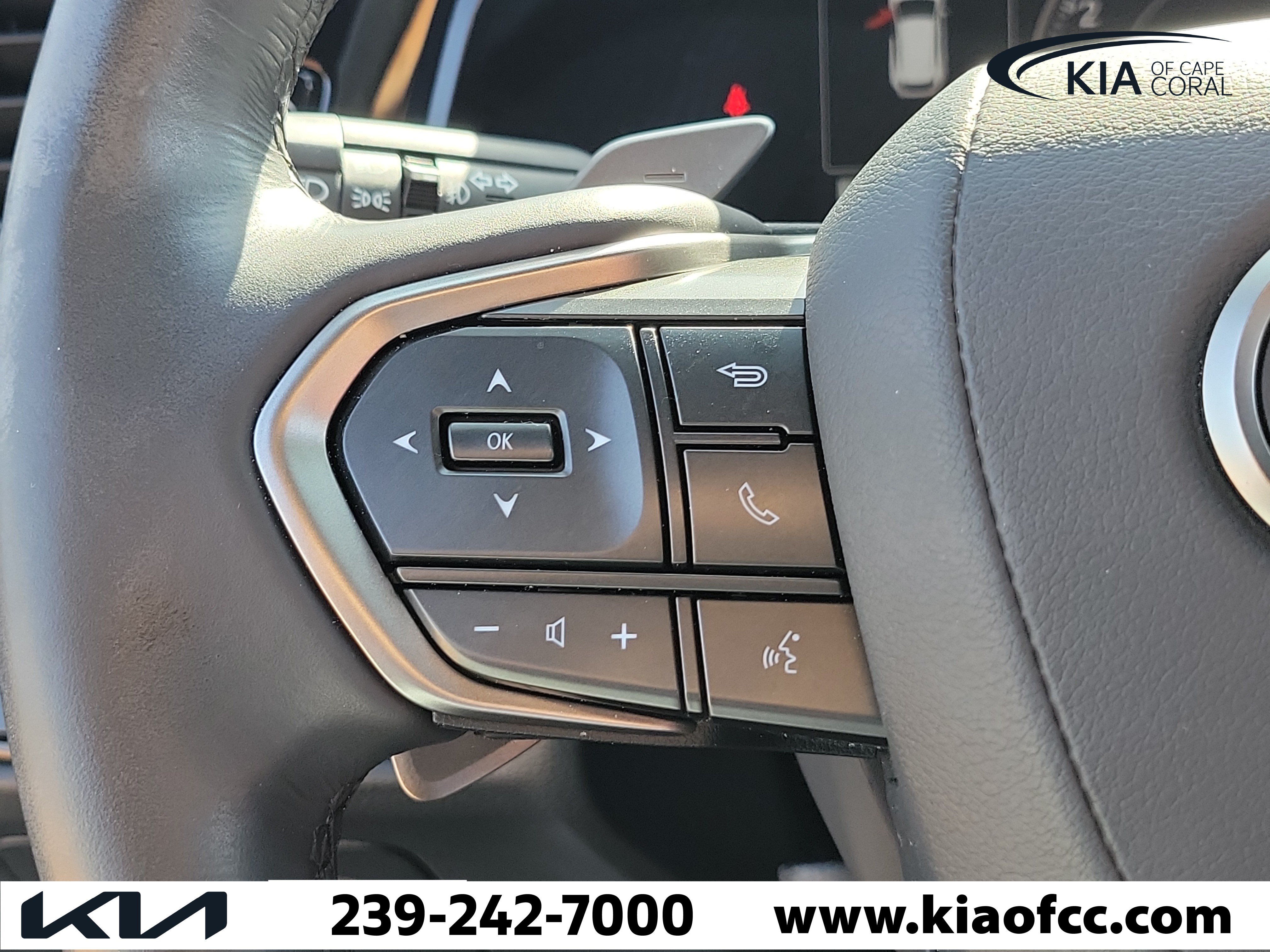 Used 2024 Lexus NX 250 FWD w/ Towing Package (2000 Lbs) image 24