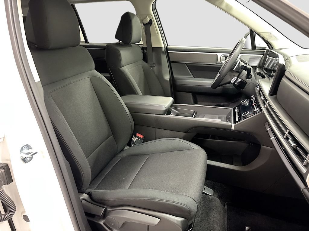 Certified 2026 Hyundai Santa Fe SE AWD/4WD image 27