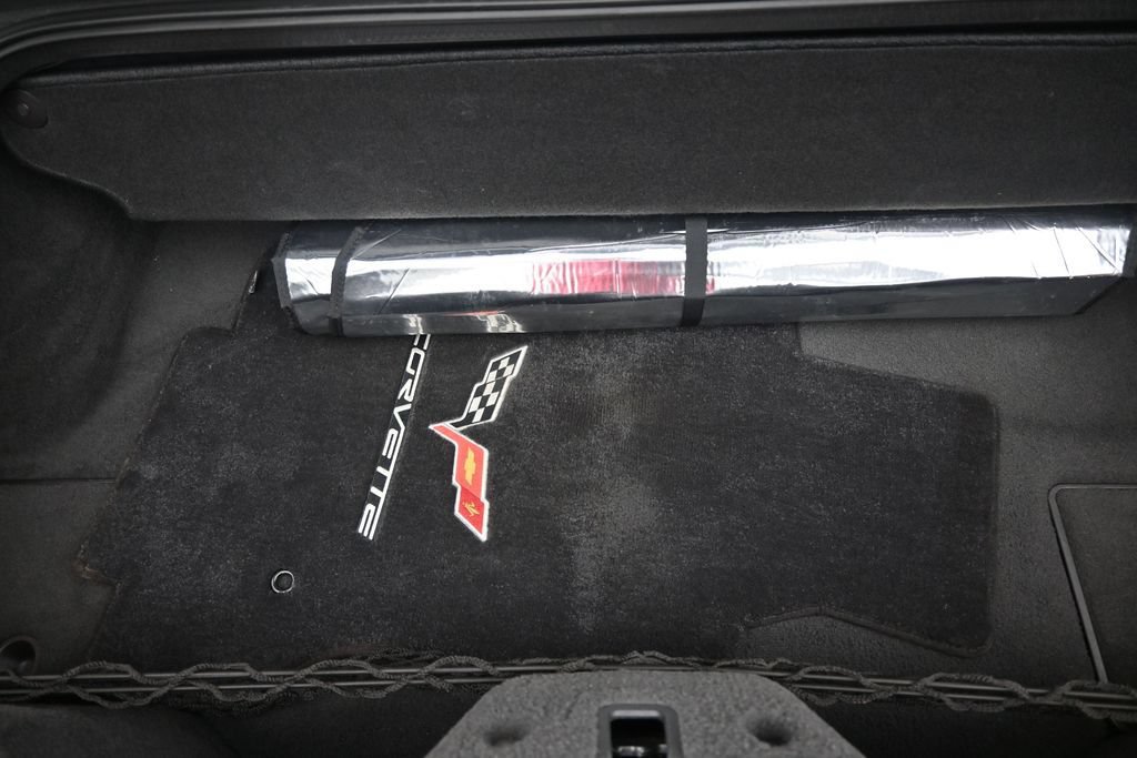 Used 2011 Chevrolet Corvette Convertible w/ Preferred Equipment Group RWD image 14