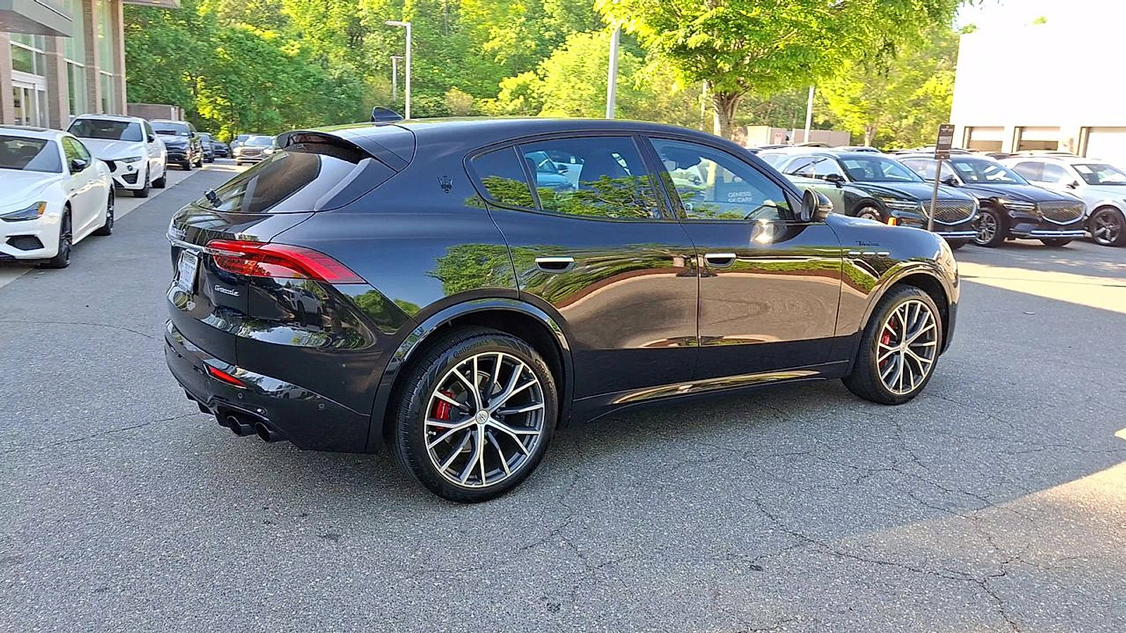 Used 2023 Maserati Grecale Modena image 8