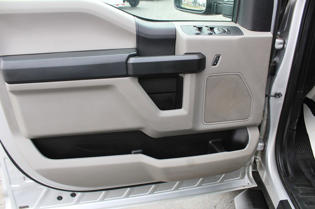 Used 2018 Ford F350 XL w/ Power Equipment Group image 20