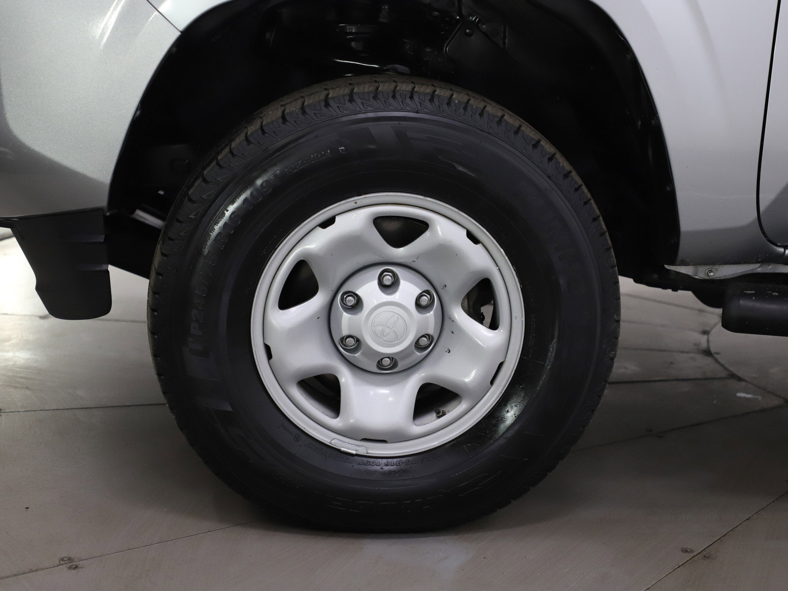 Used 2022 Toyota Tacoma SR image 29