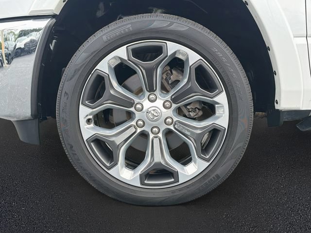 Used 2025 RAM 1500 Limited AWD/4WD image 33