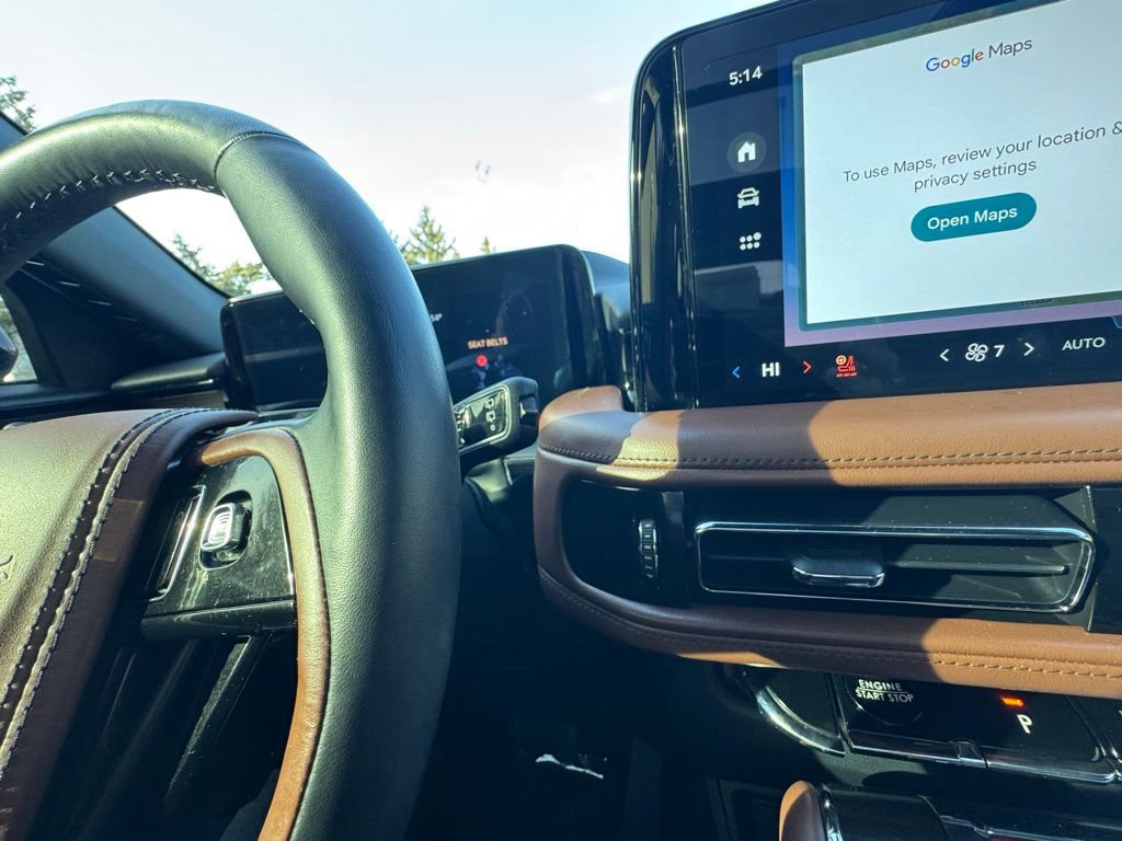 Used 2025 Lincoln Aviator Reserve w/ Jet Appearance Package image 21