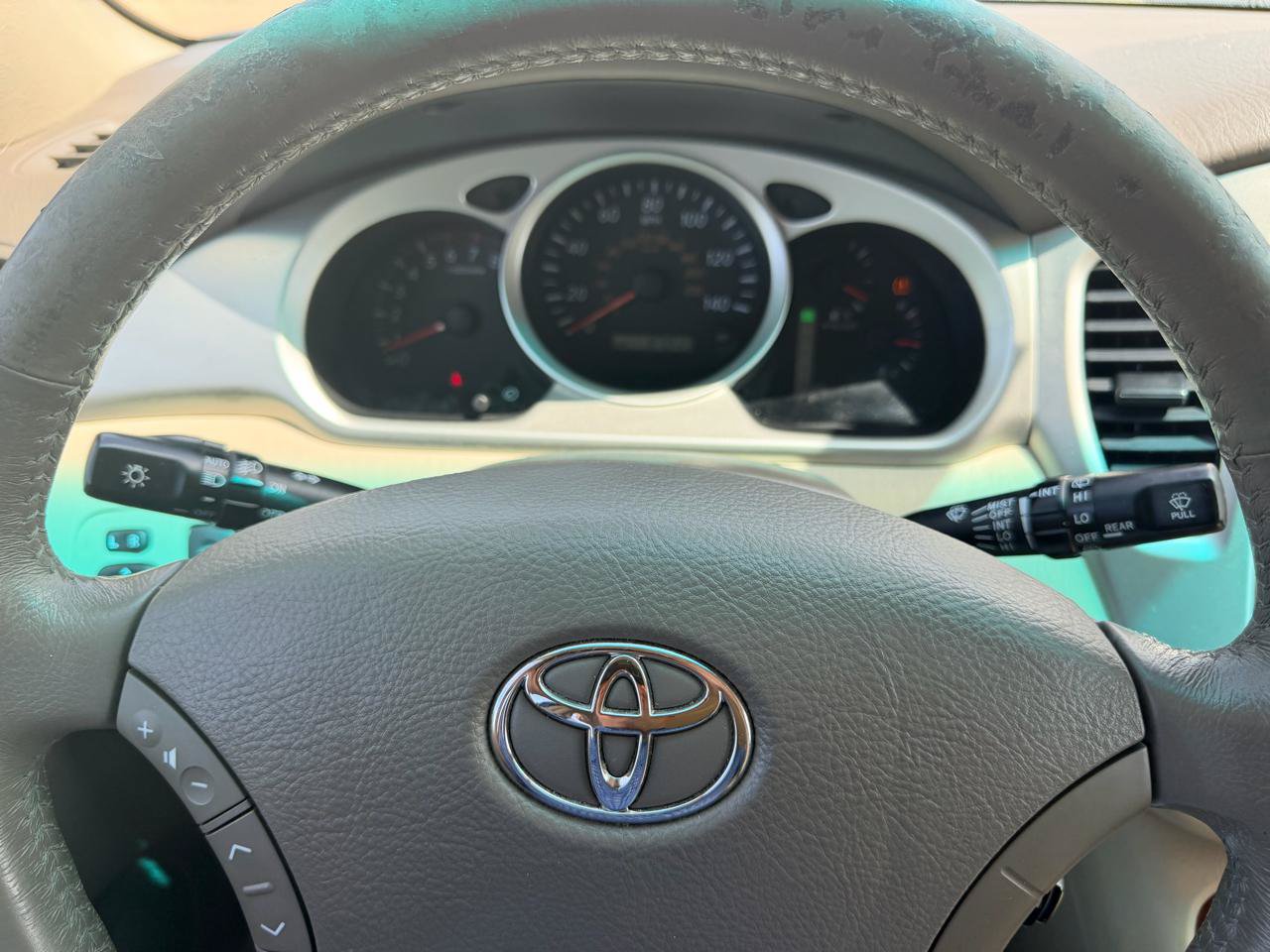 Used 2006 Toyota Highlander Limited AWD/4WD image 20