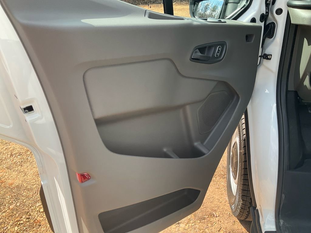 New 2026 Ford Transit 250 Low Roof RWD image 15