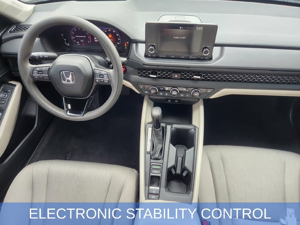 Used 2023 Honda Accord EX image 17