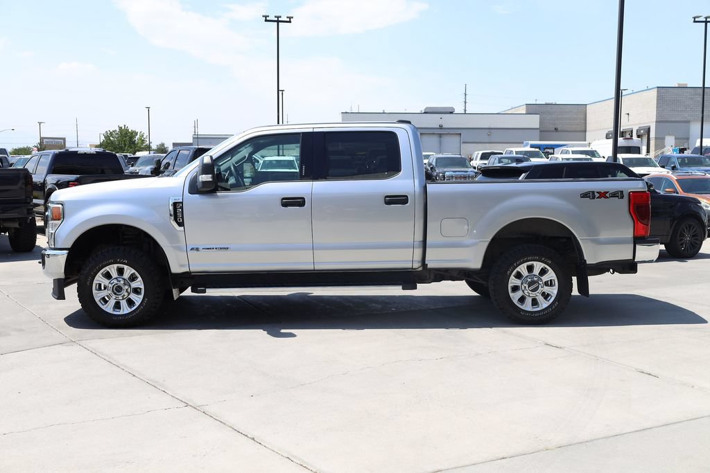 Used 2022 Ford F250 XLT w/ XLT Value Package AWD/4WD image 3