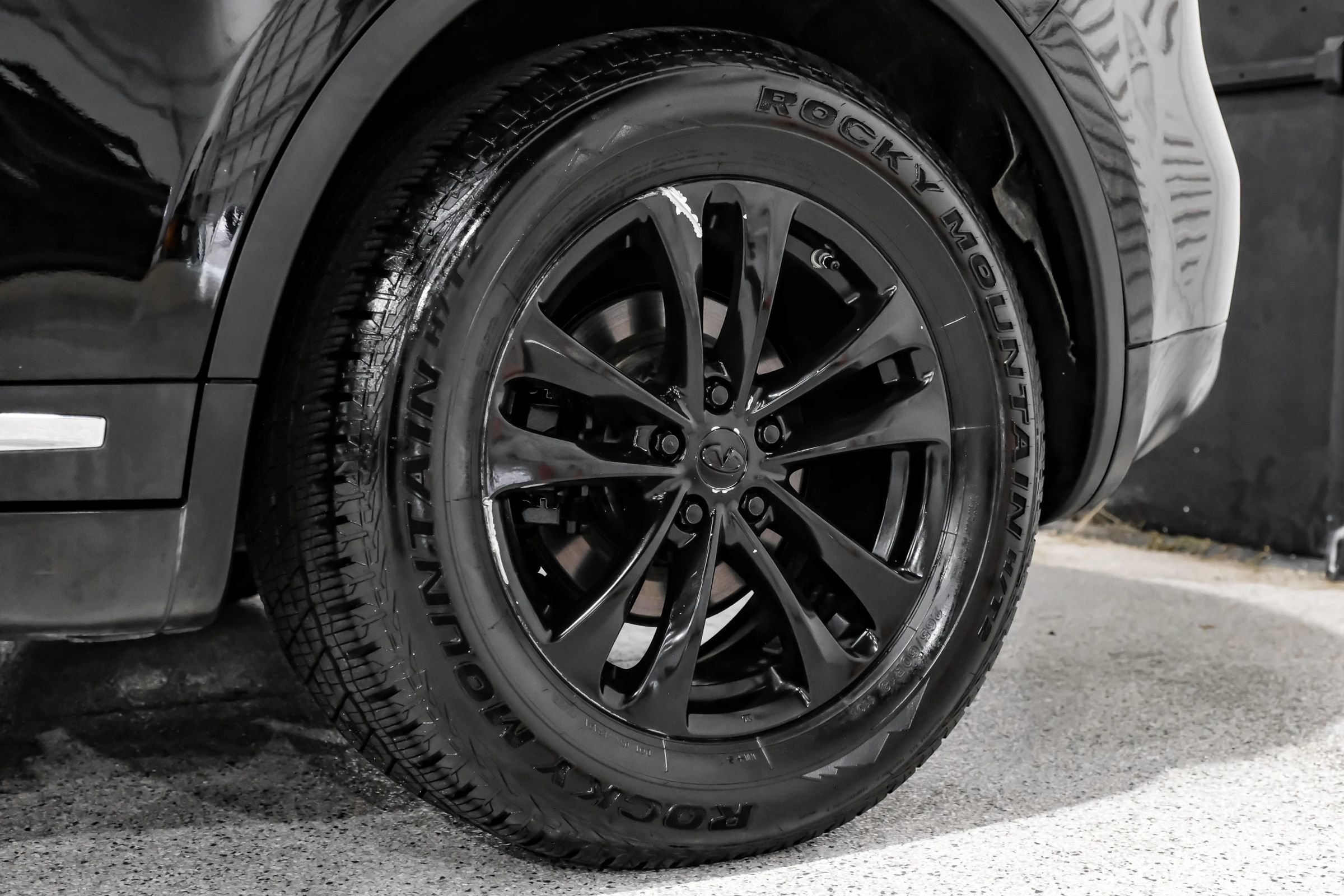 Used 2016 INFINITI QX70 3.7 image 62