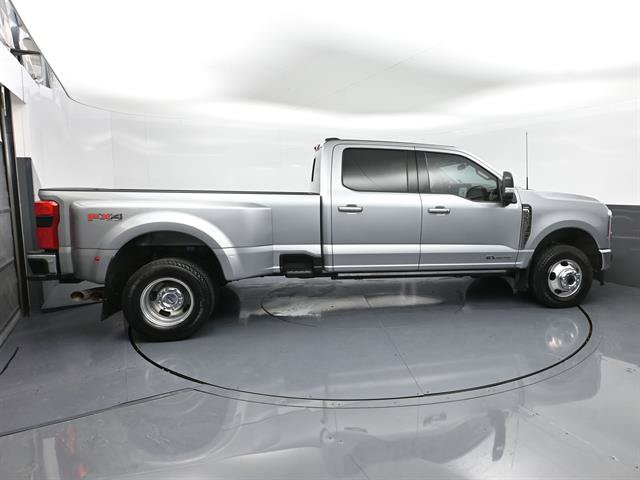 Used 2024 Ford F350 Lariat w/ Lariat Ultimate Package AWD/4WD image 26
